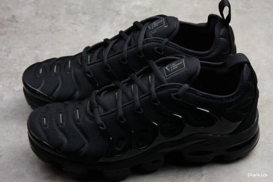 Triple  Nike Plus Black 924453-004 Air VaporMax 1204